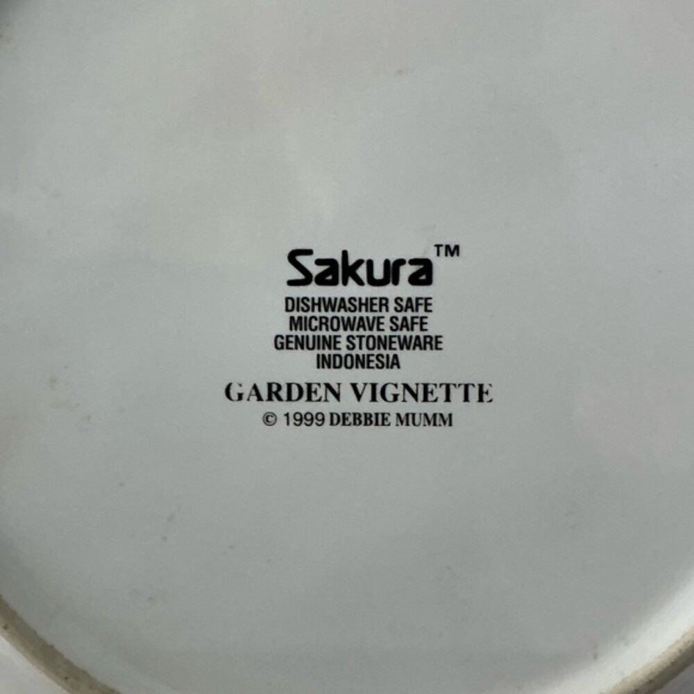 Vintage Gardening Theme Plate Debbie Mumm Garden Vignette Sakura Retired 1999 - Picture 6 of 16